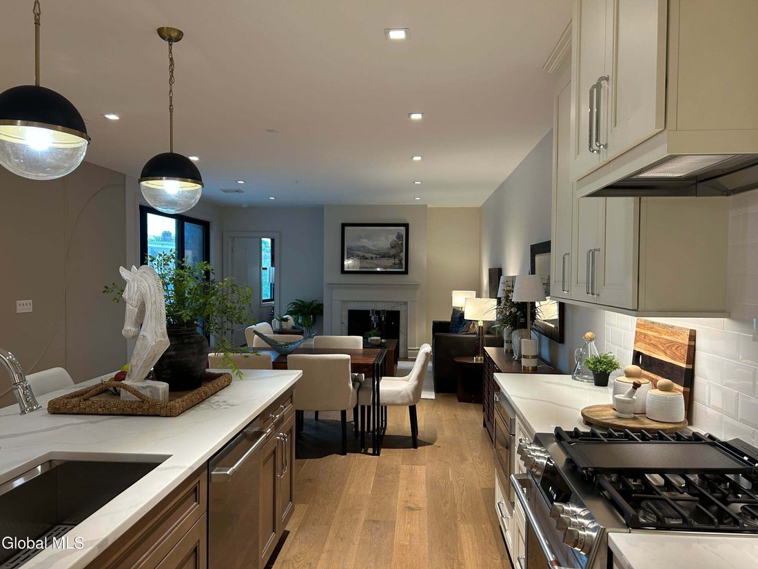 Condominio en Saratoga Springs, Nueva York, Estados Unidos 5 - 18749130