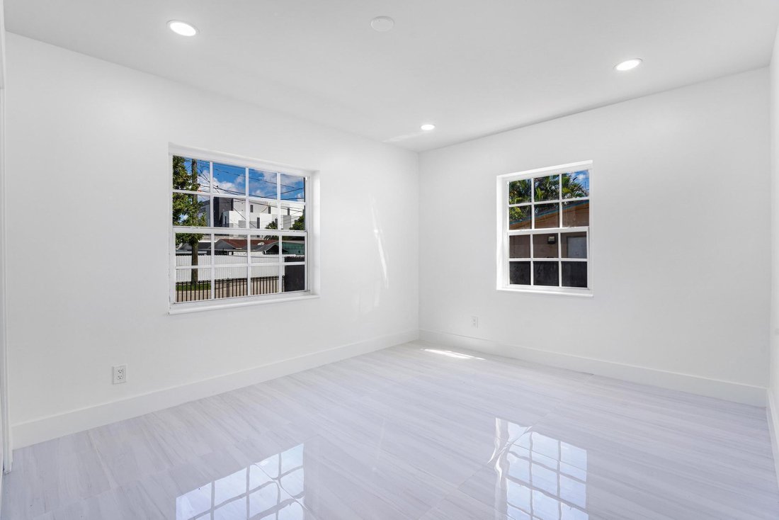 Haus in Coral Gables, Florida, Vereinigte Staaten 4 - 19085920