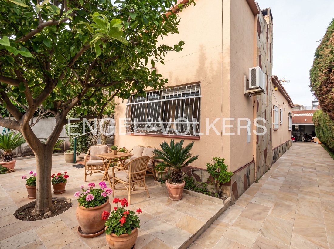 House in Castelldefels, Catalonia, Spain 3 - 19081241