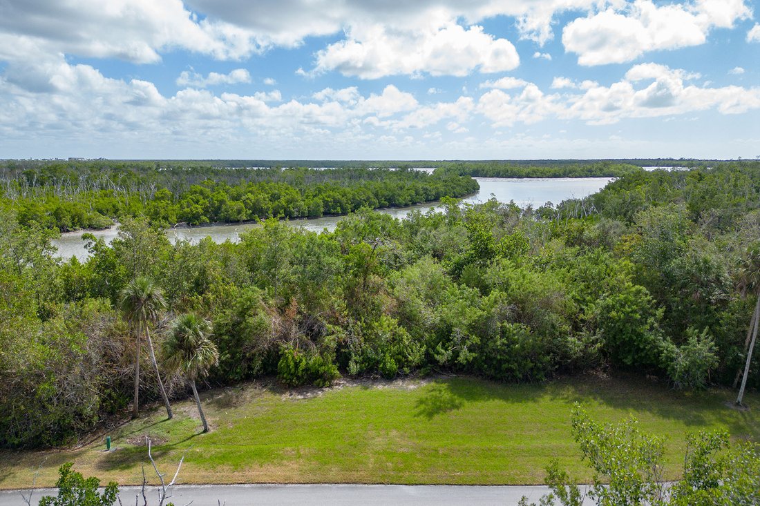 Terrain à Marco Island, Floride, États-Unis 2 - 19076114