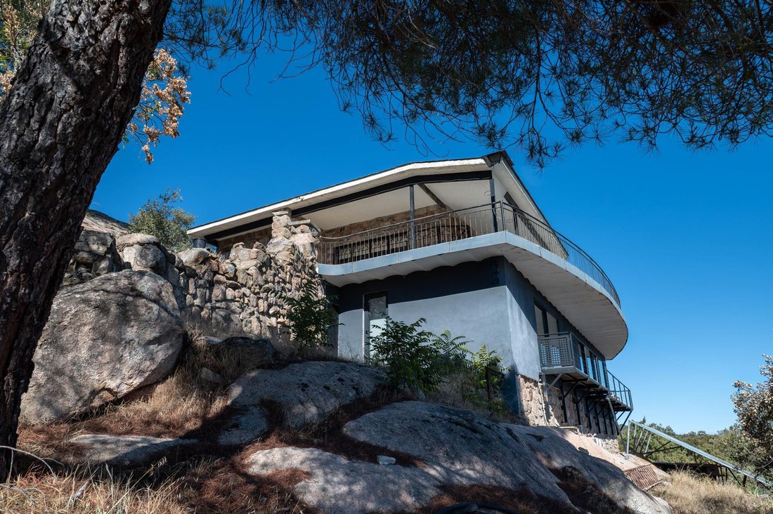 Villa in Hoyo de Manzanares, Comunidad de Madrid, Spain 2 - 19079169