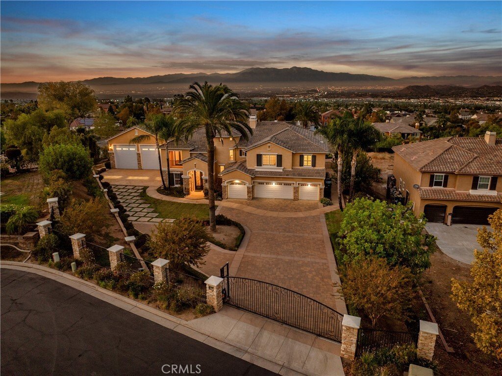 Maison à Corona, Californie, États-Unis 2 - 19080006