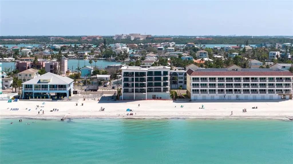 Condominio a Madeira Beach, Florida, Stati Uniti 5 - 19082369