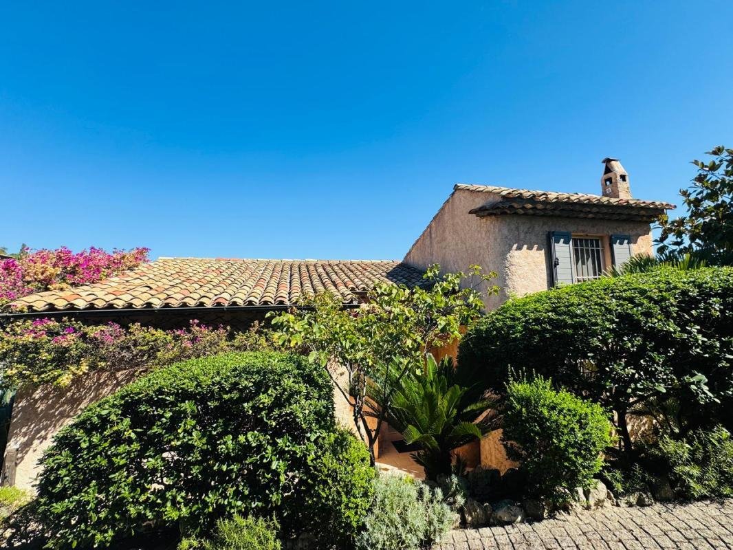 House in Les Issambres, Roquebrune-sur-Argens, France 1 - 19081338