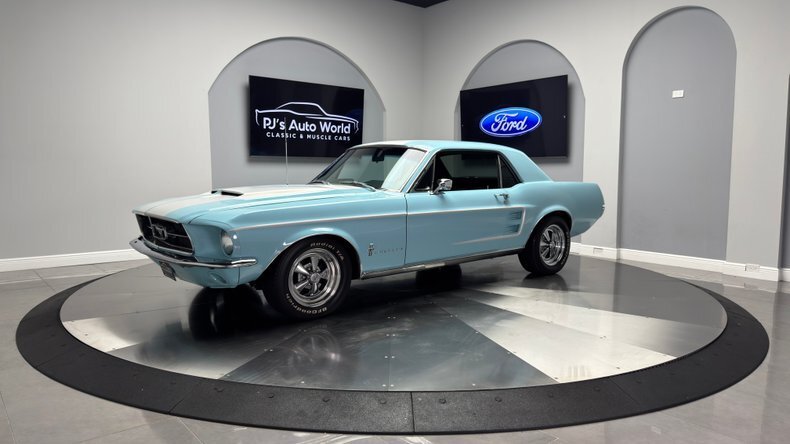 302 V8 Fuel Injection Cold A/C Upgraded Suspension! in Clearwater, United States 1 - 19082771