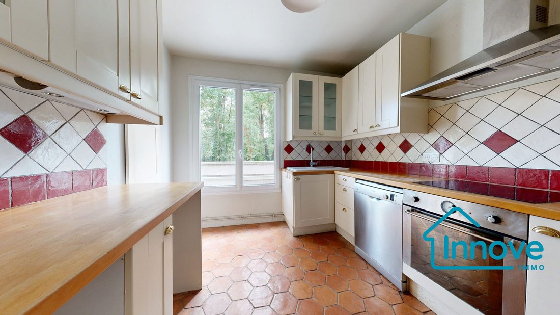 Apartment in Domaine National du Château, Versailles, France 5 - 19076645