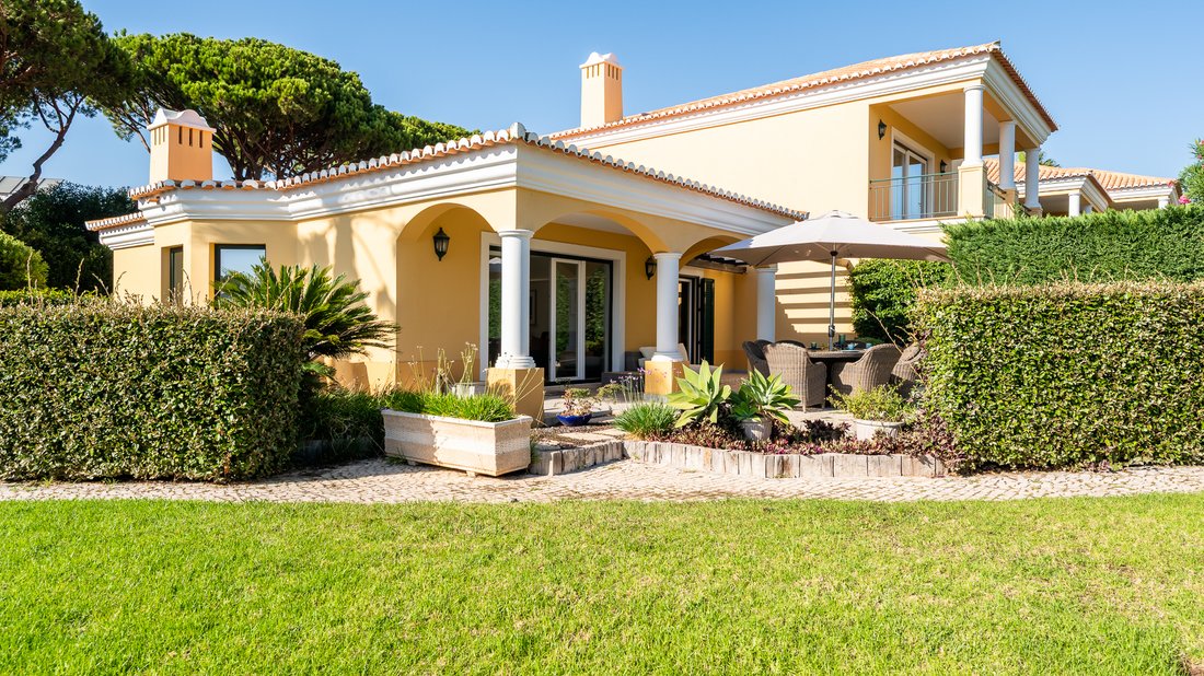 Townhouse en Vale do Lobo, Almancil, Portugal 1 - 19083527