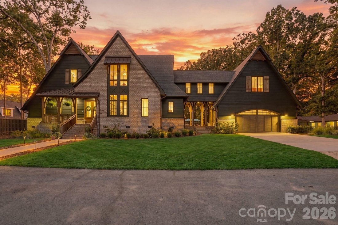 Casa en Cornelius, Carolina del Norte, Estados Unidos 1 - 19077672