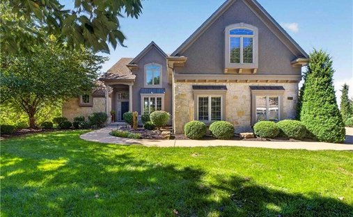 House in Overland Park, Kansas, United States 1