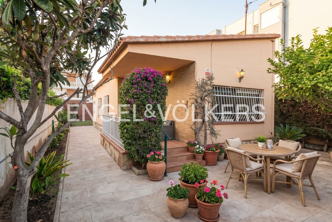 House in Castelldefels, Catalonia, Spain 2 - 19081241
