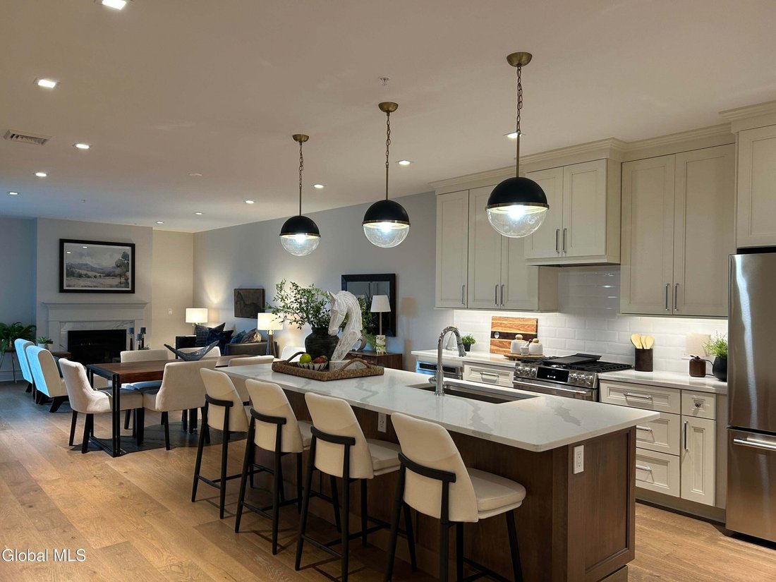 Condominio en Saratoga Springs, Nueva York, Estados Unidos 4 - 18749130