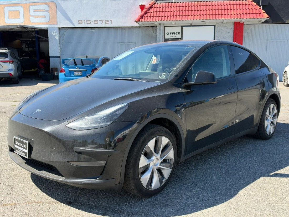 Suv in Azusa, CA, United States 3 - 19083164