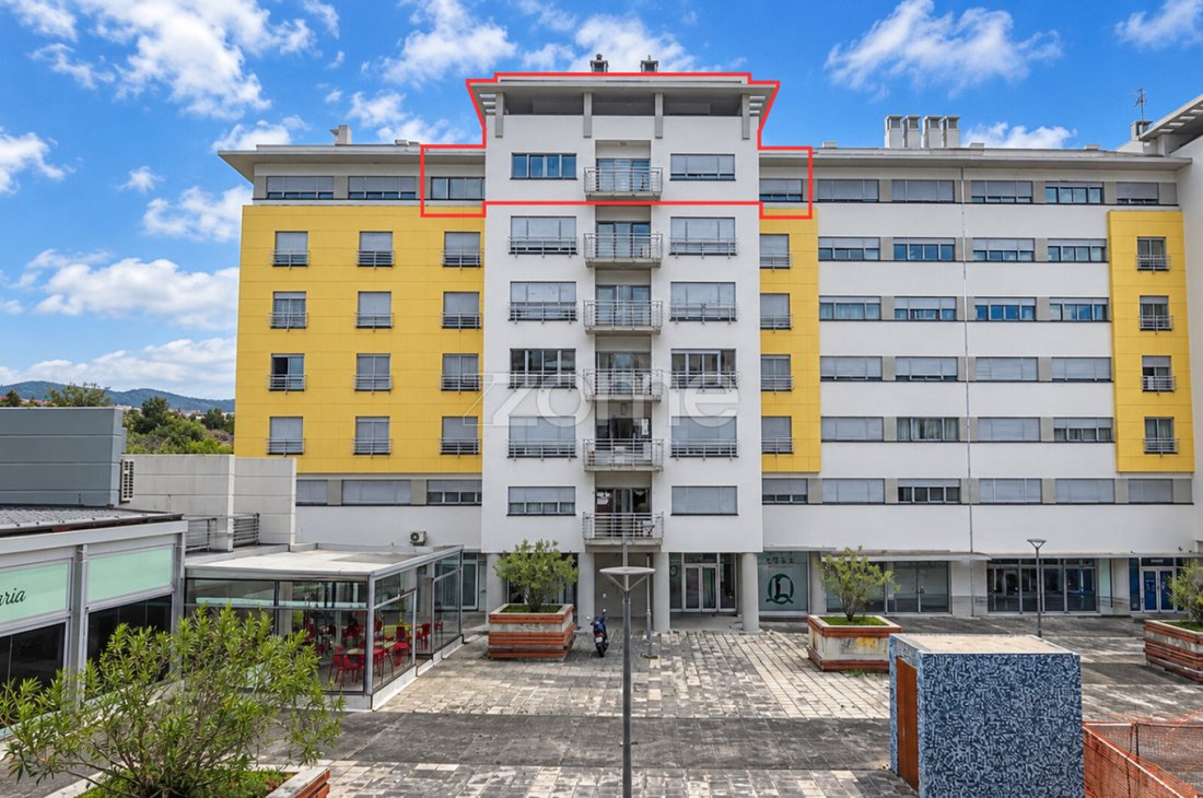 Appartement à Ponta Delgada (Sao Pedro), Açores, Portugal 1 - 19084749
