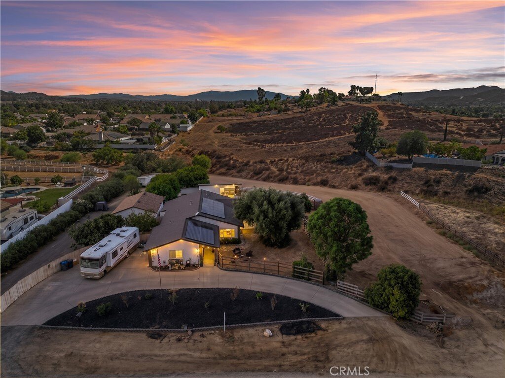 Maison à Wildomar, Californie, États-Unis 1 - 18819816