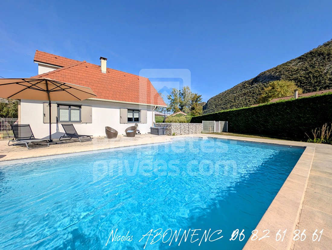 Villa en Saint-Paul-de-Varces, Auvernia-Ródano-Alpes, Francia 1 - 19077941