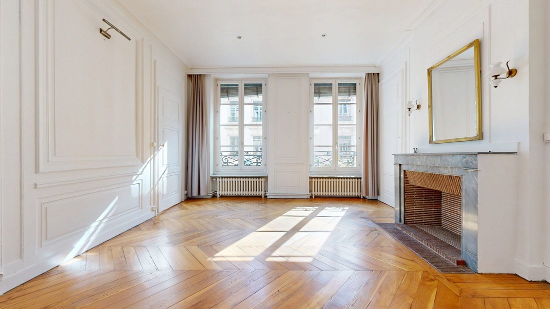 Apartment in Croix Paquet, Lyon 1er Arrondissement, Lyon 4 - 19082426