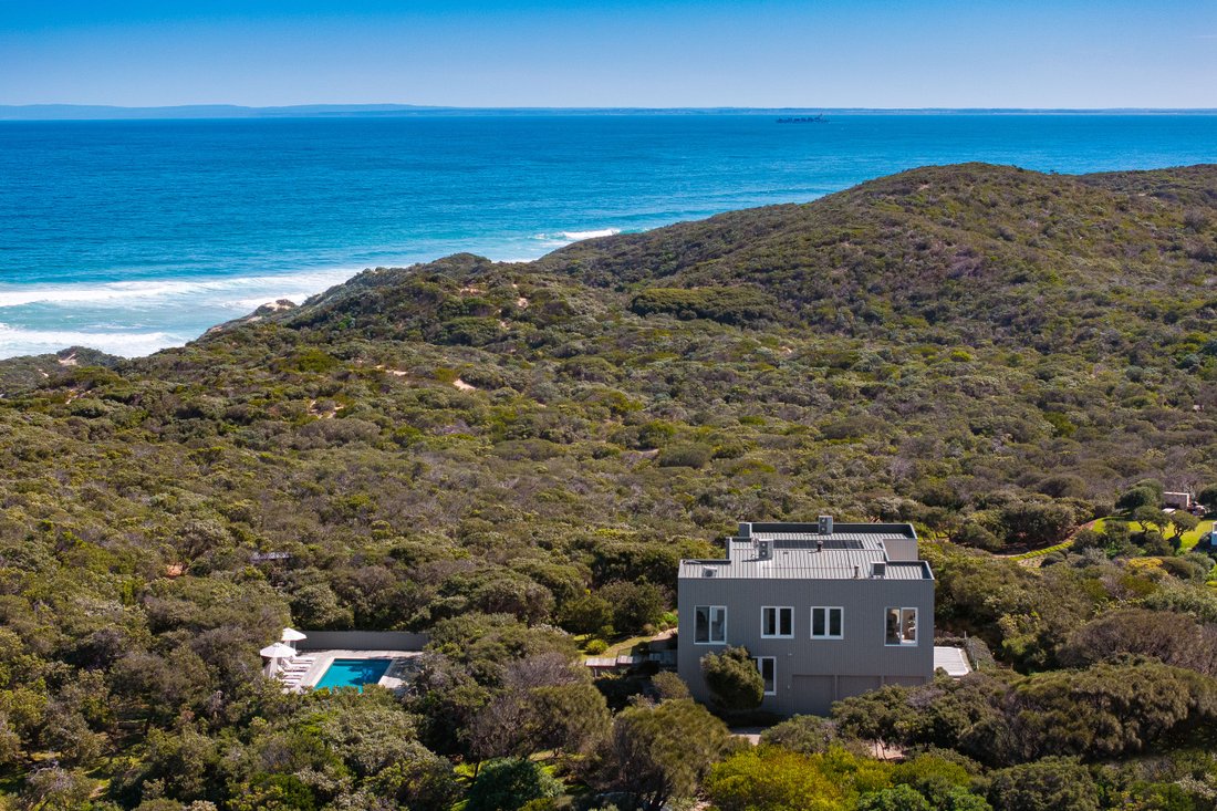 Portsea, Victoria, Australia 3 - 19085251