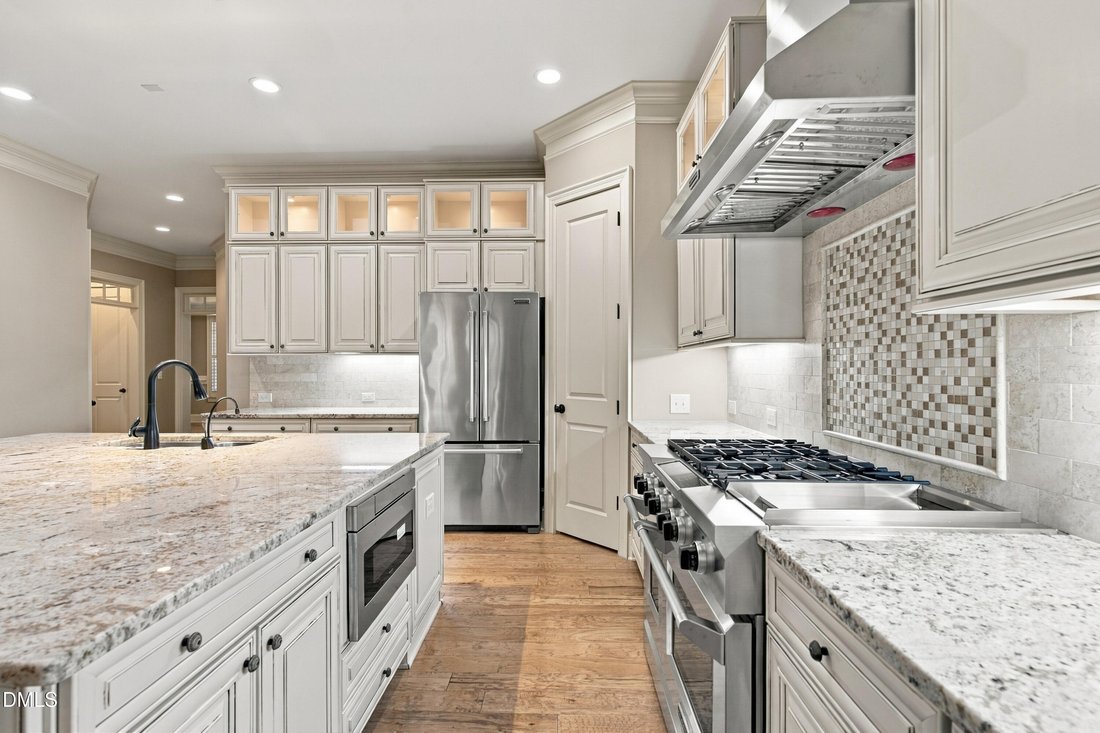 Townhouse in Raleigh, North Carolina, United States 3 - 19079671