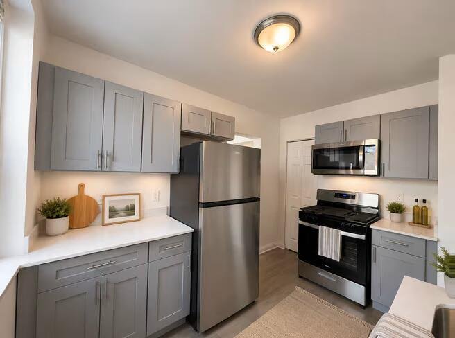 Milwaukee, Wisconsin, United States 5 - 19085741