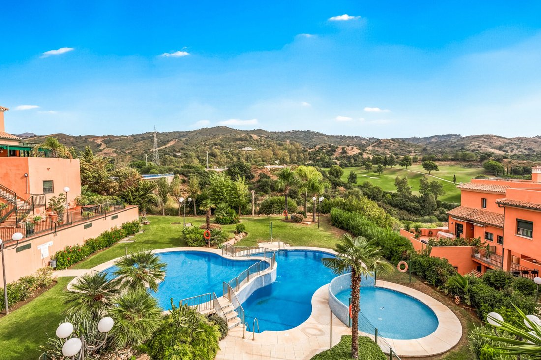 House in Elviria-Cabopino, Marbella, Spain 3 - 19083028