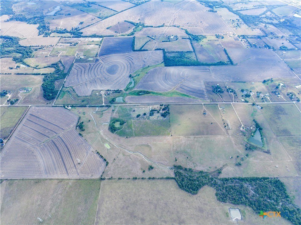 Corps de ferme à Pendleton, Texas, États-Unis 2 - 19082835