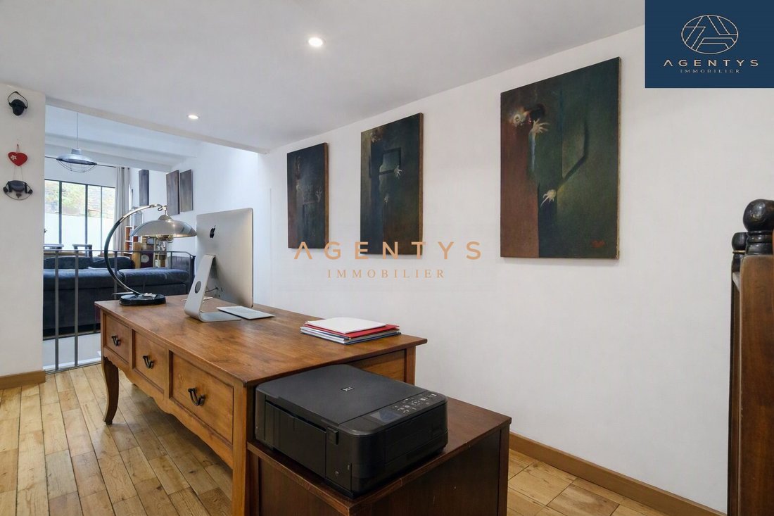 Apartment in Neuilly-Plaisance, Ile-de-France, France 5 - 19076536