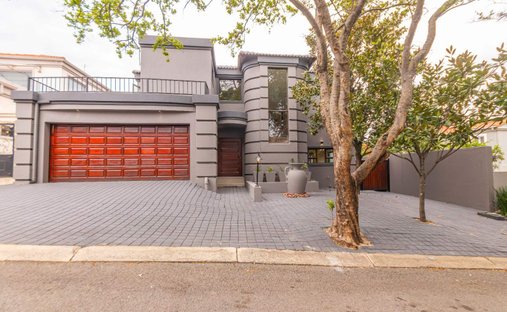 House in Midrand, Gauteng, South Africa 1