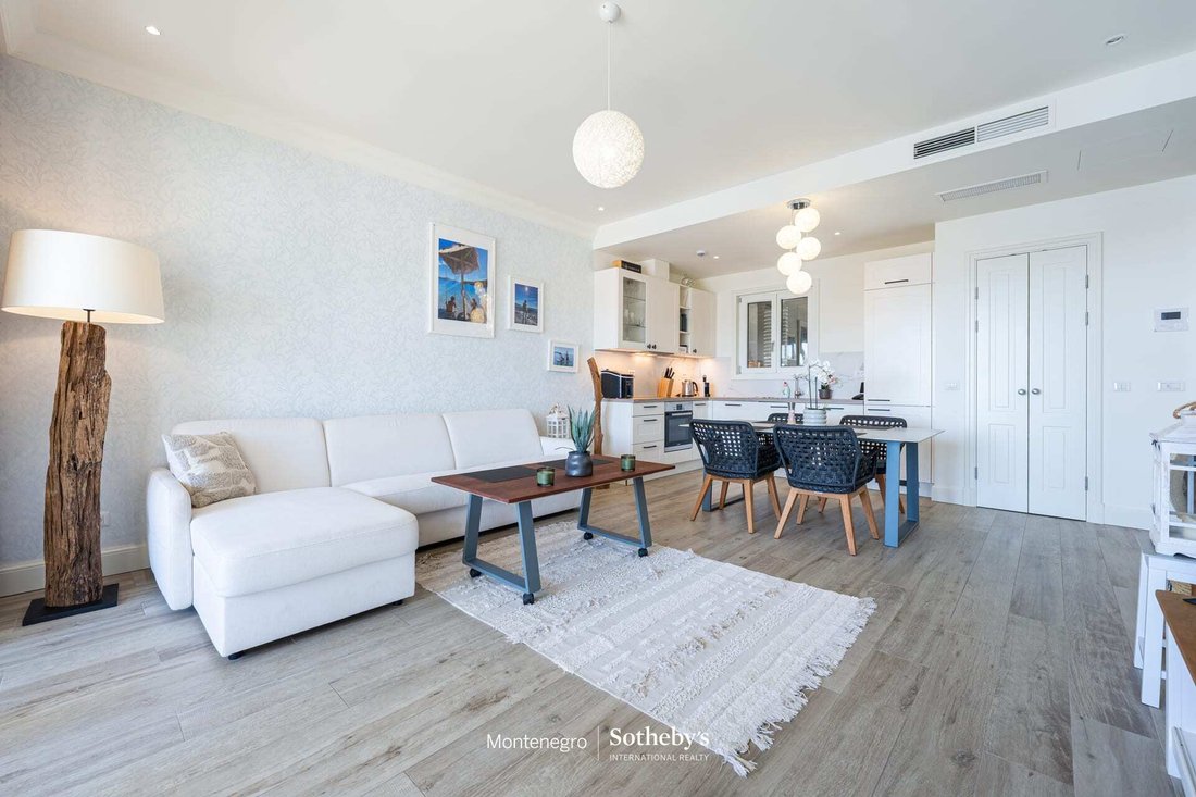 Apartamento en Milovići, Municipio de Tivat, Montenegro 4 - 19081319