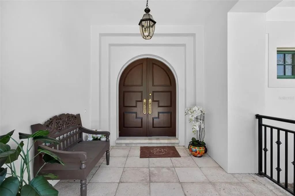 House in St. Petersburg, Florida, United States 5 - 19082086