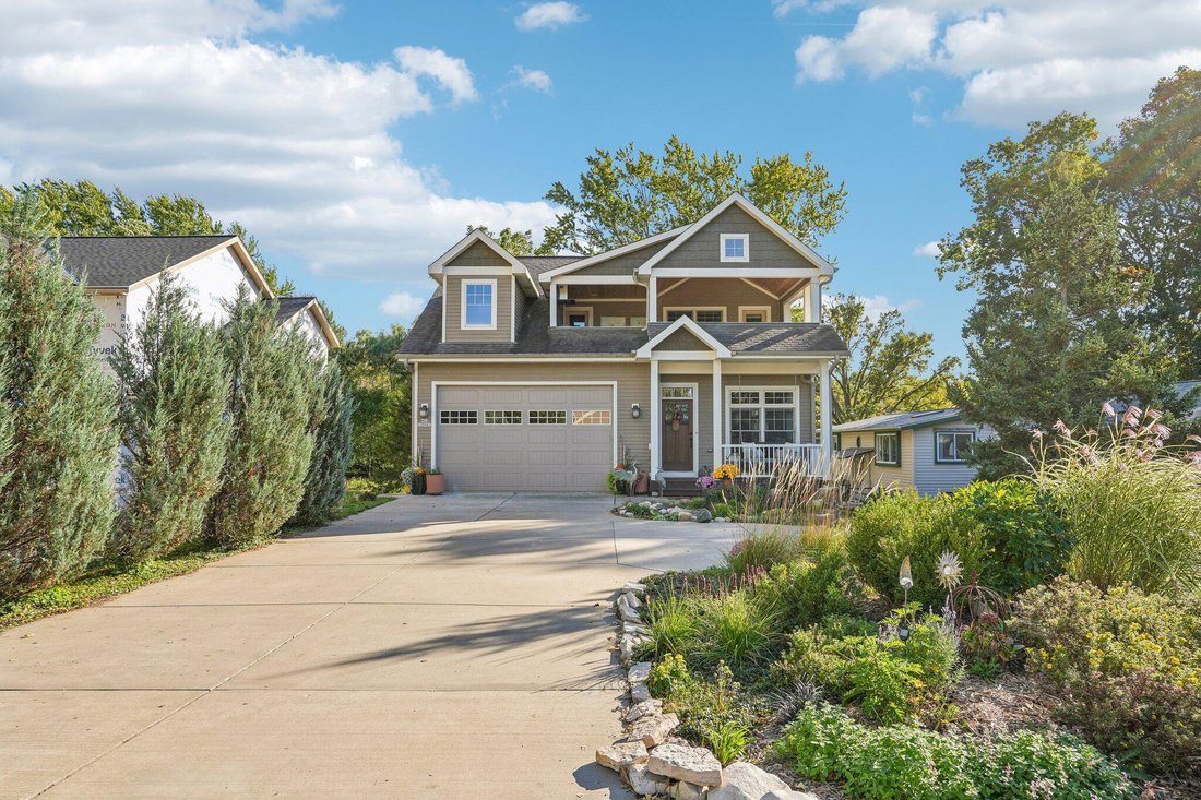 Casa a Pewaukee, Wisconsin, Stati Uniti 2 - 19079681