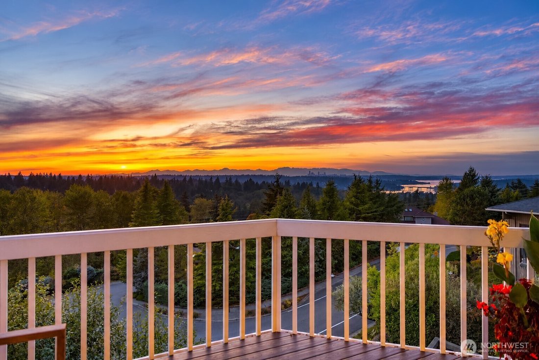 House in Bellevue, Washington, United States 2 - 19082541