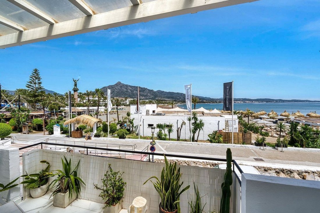 Wohnung in Puerto Banús, Marbella, Spanien 2 - 19079131