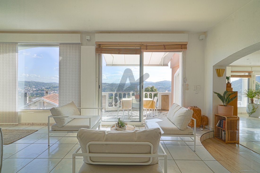 Maison à Espaly-Saint-Marcel, Auvergne-Rhône-Alpes, France 2 - 18159535