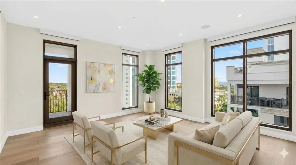 Condo in St. Petersburg, Florida, United States 4 - 19082140