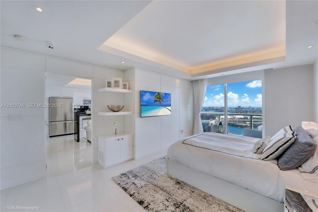 Appartement à Miami, Floride, États-Unis 3 - 19081313