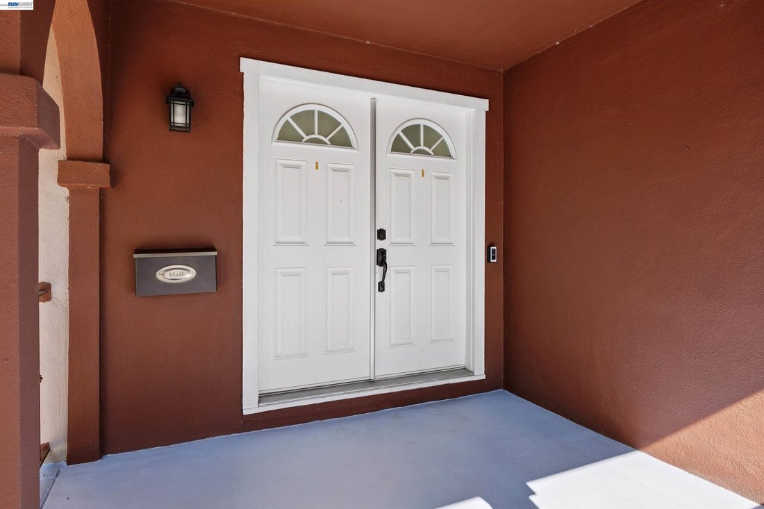 House in Hayward, California, United States 5 - 19076275