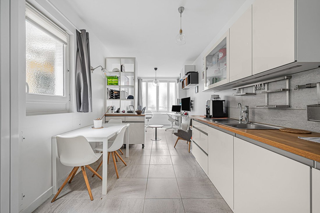 Apartamento en Perouses, París, Isla de Francia 4 - 19077916
