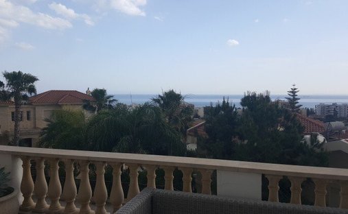Haus in Agios Tychon, Limassol, Zypern 1