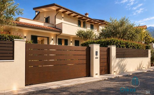 Country House in Centro, Forte dei Marmi, Tuscany 1