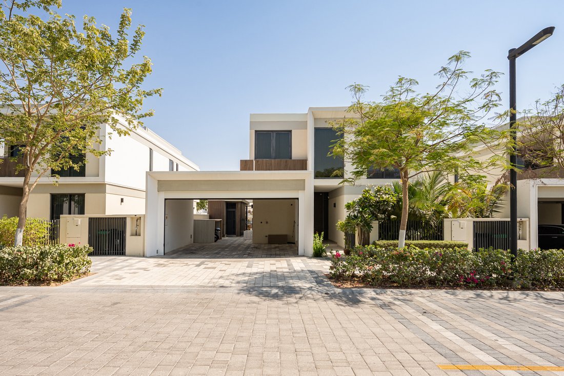 Villa in Al Wasl, Dubai, United Arab Emirates 1 - 19076369