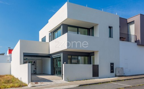 Haus in Lagoa (Nossa Senhora do Rosario), Azoren, Portugal 1