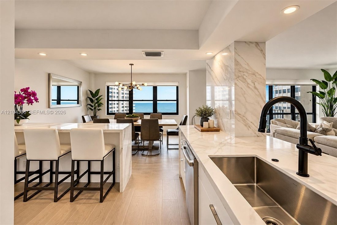 Condo in Fort Lauderdale, Florida, United States 2 - 19081305