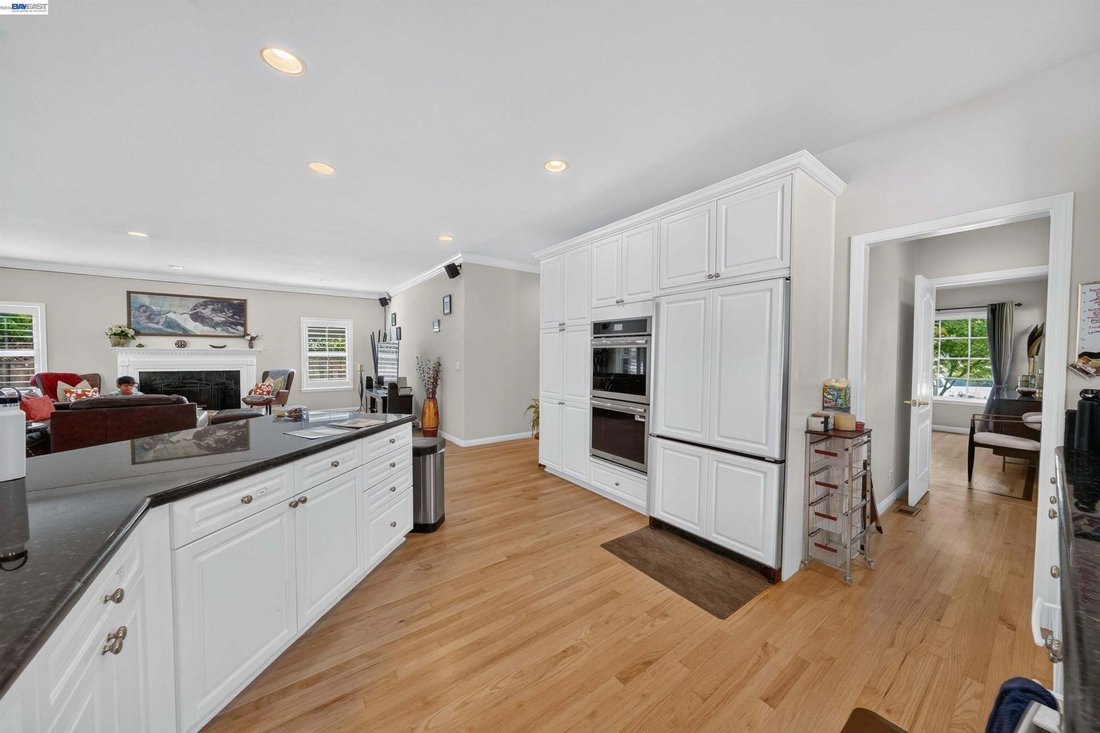 House in Palo Alto, California, United States 4 - 19080859