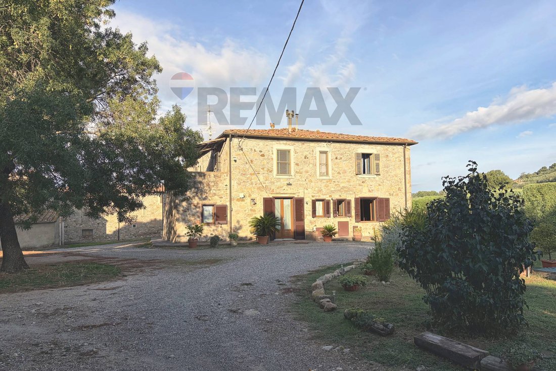 Casa en Roccastrada, Toscana, Italia 1 - 19076135