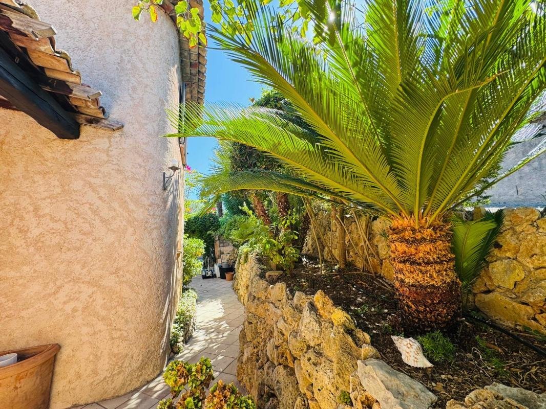 House in Les Issambres, Roquebrune-sur-Argens, France 5 - 19081338