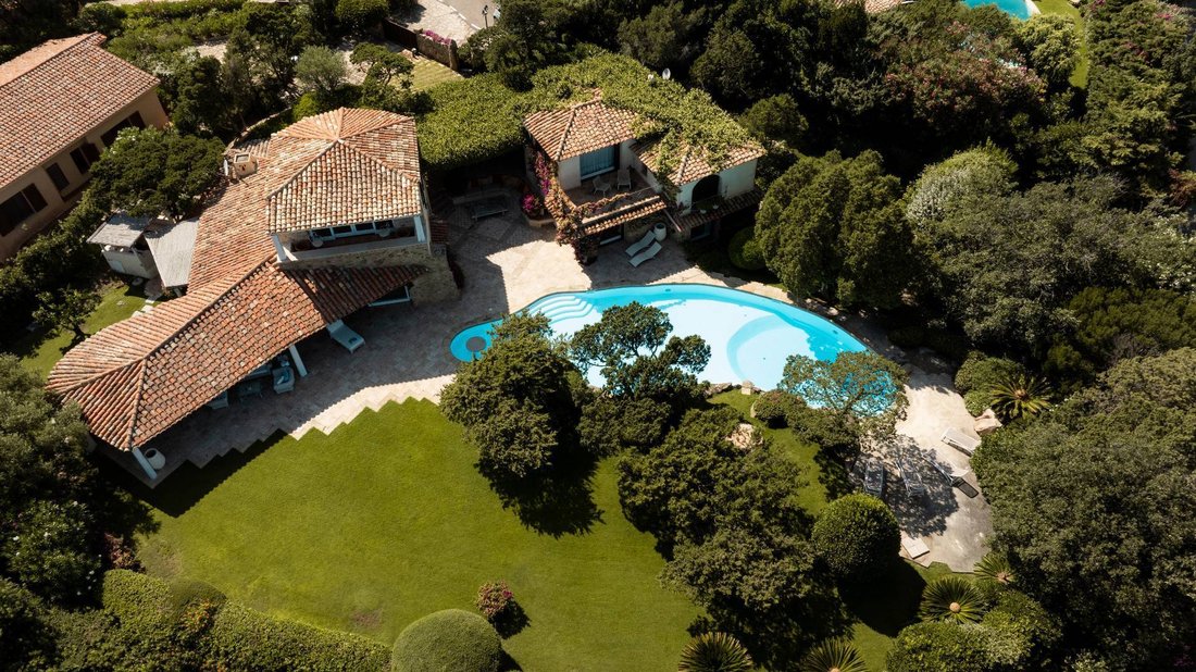 Villa à Marina di Porto Cervo, Porto Cervo, Italie 1 - 19076136