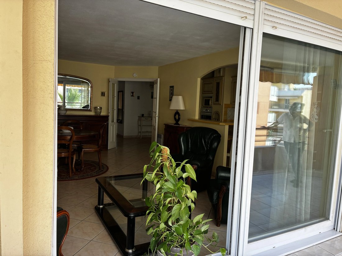 Appartamento a Aiguebonne, Saint-Raphaël, Francia 5 - 19077302