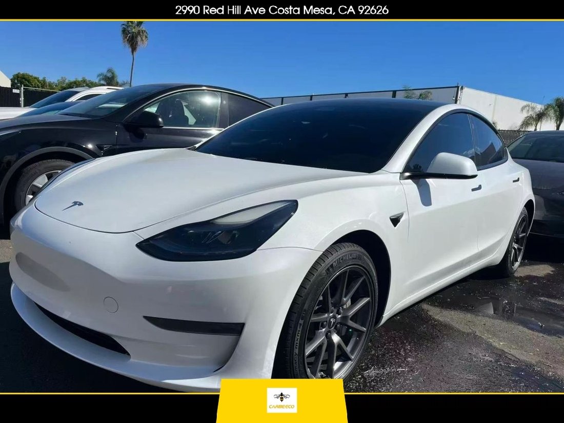 Sedan in Costa Mesa, CA, United States 1 - 19081555