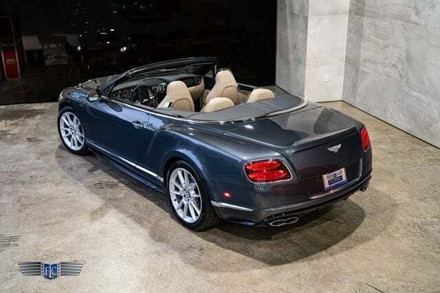 Cabriolet in Ft LAUDERDALE, FL, United States 3 - 19084584
