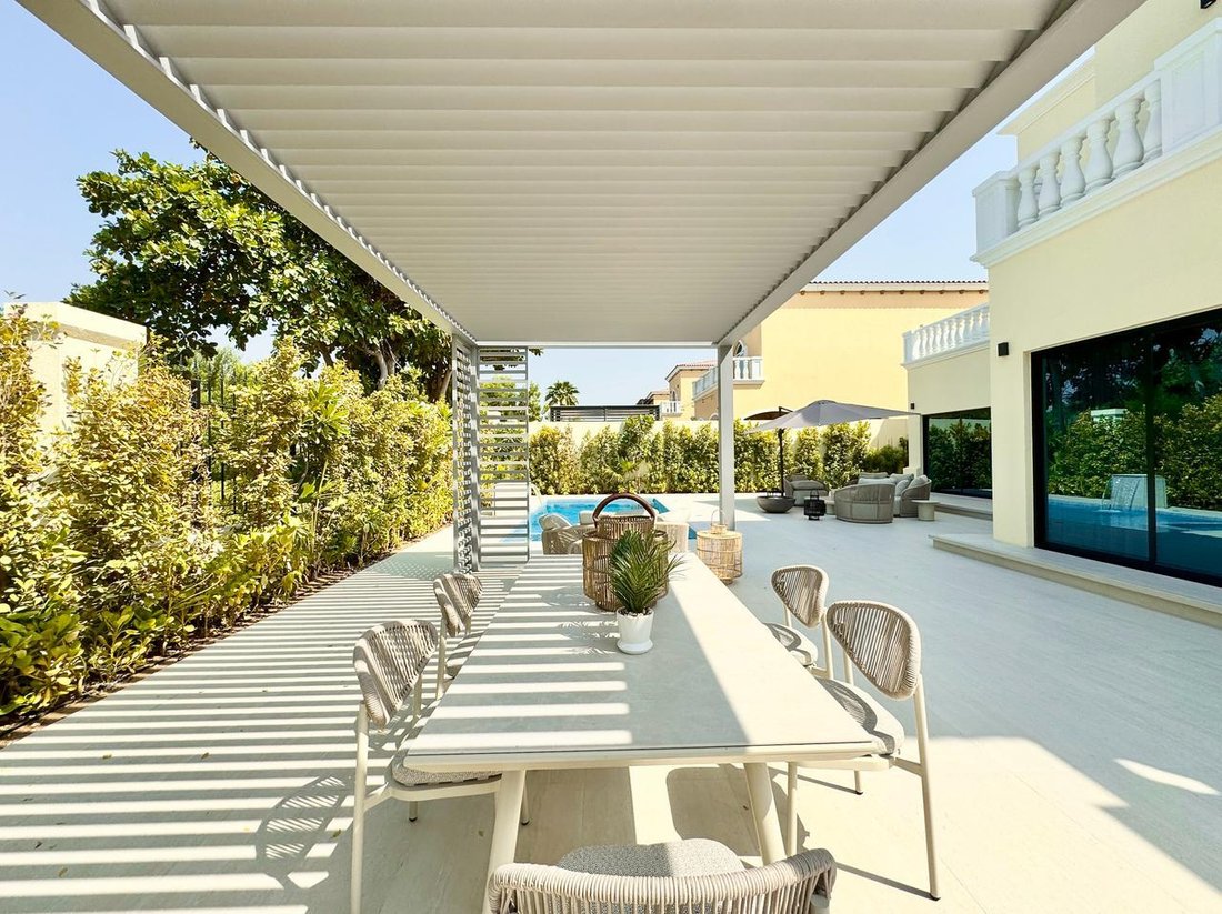 Villa in Jumeirah Park, Dubai, United Arab Emirates 5 - 19077378